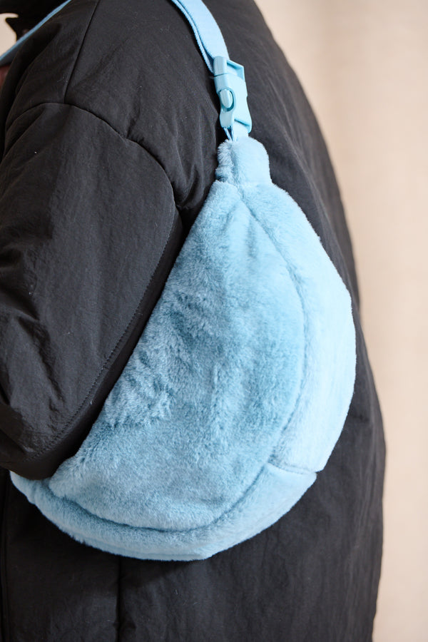 Banane Alban bleu fluffy