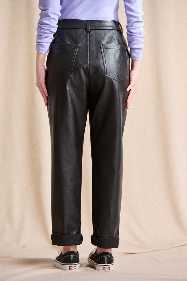Pantalon Pam en cuir synthétique