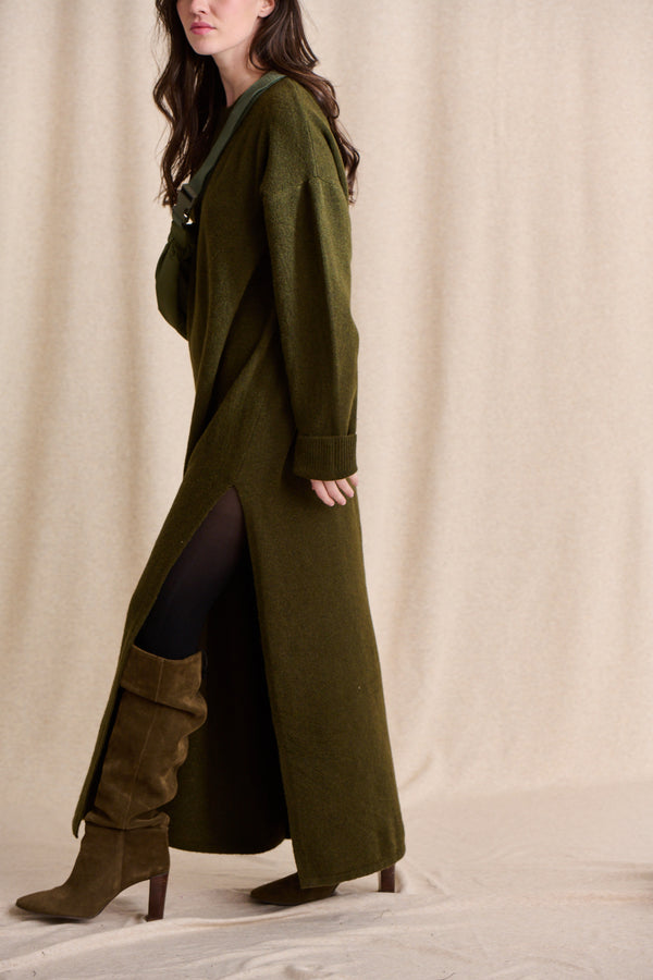 Robe Ryan kaki