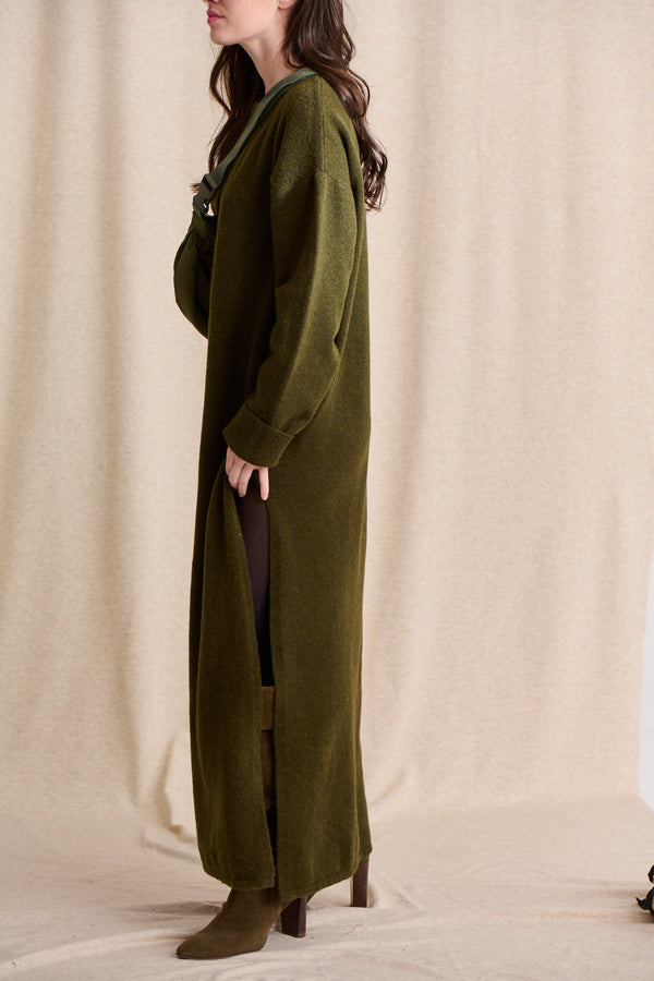 Robe Ryan kaki