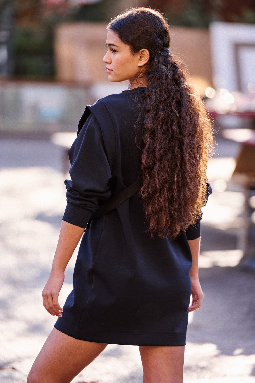 Robe Reena noire