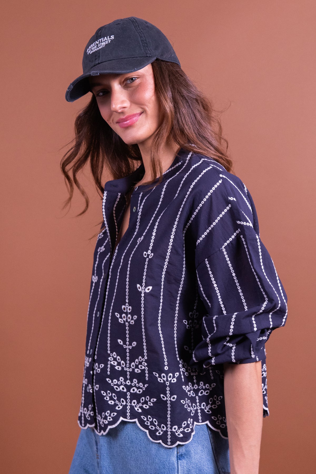 Blouse Berenice broderies bleues