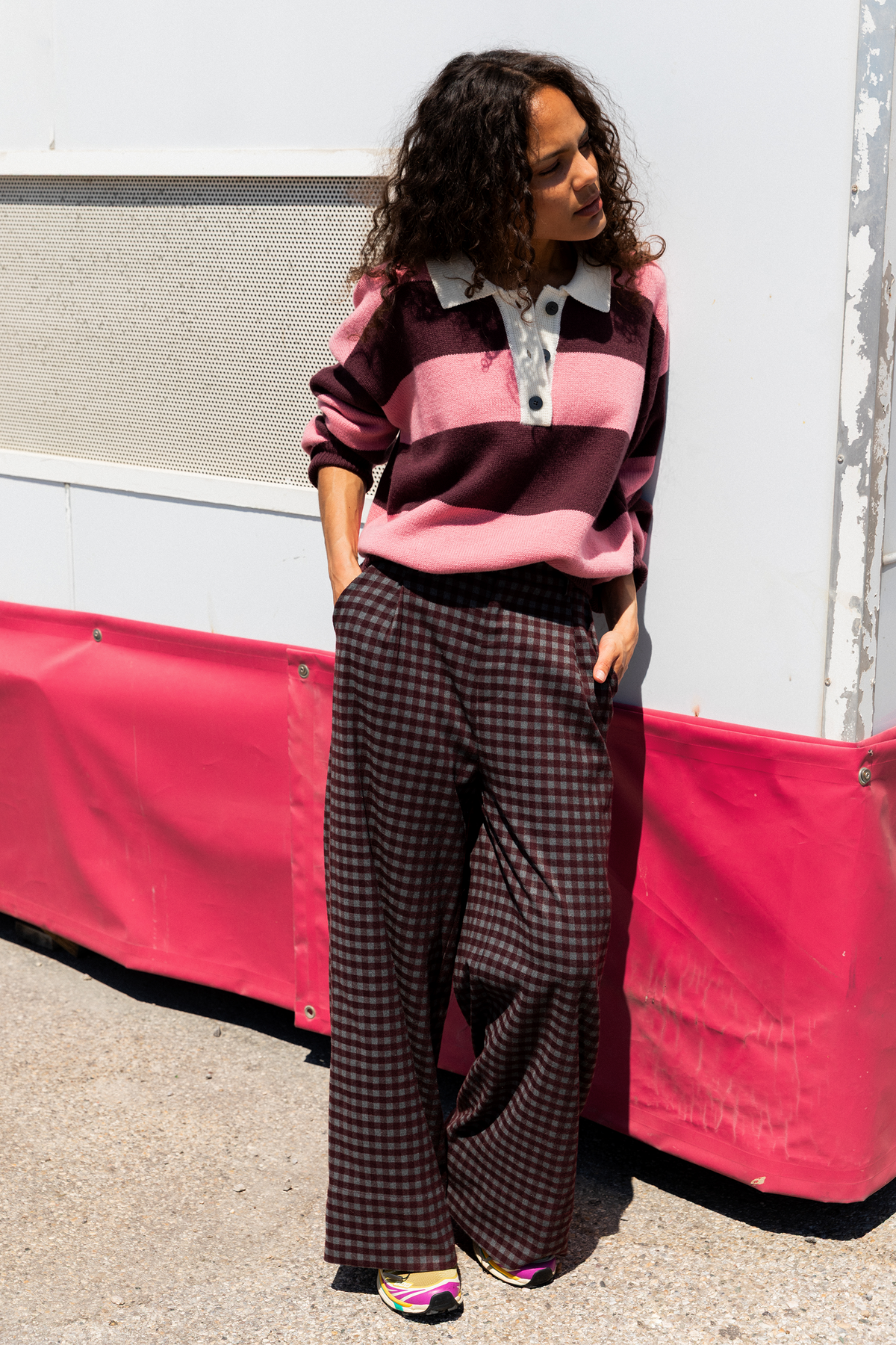 Pantalon Pakita carreaux bordeaux