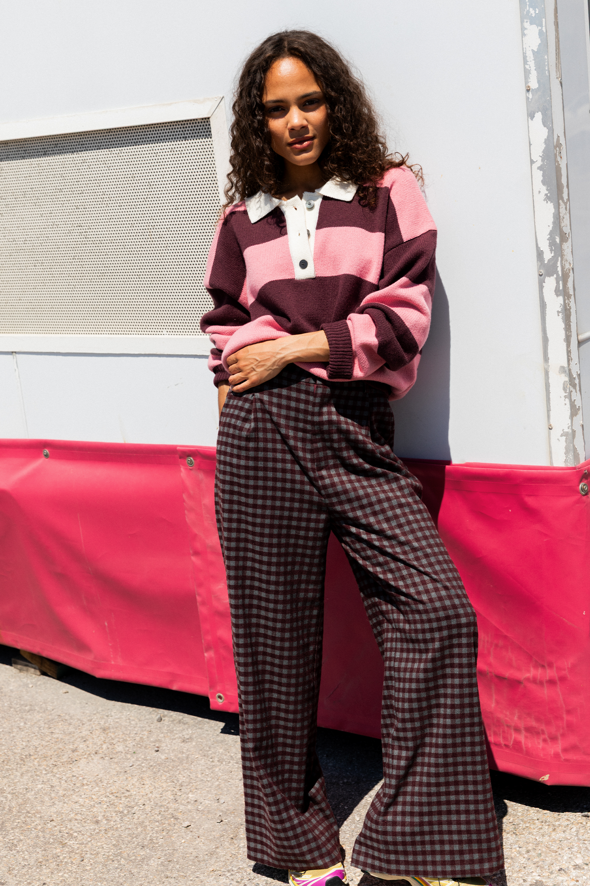 Pantalon Pakita carreaux bordeaux