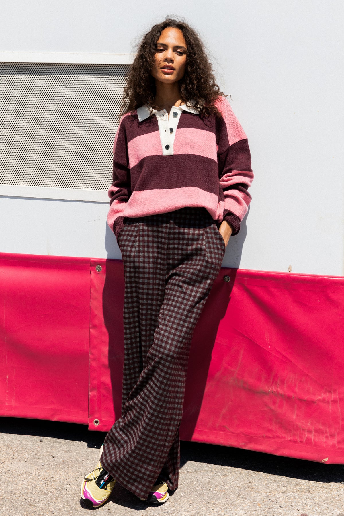 Pantalon Pakita carreaux bordeaux