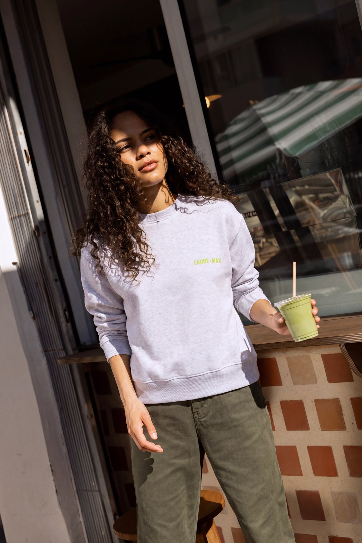 Sweat Nir gris