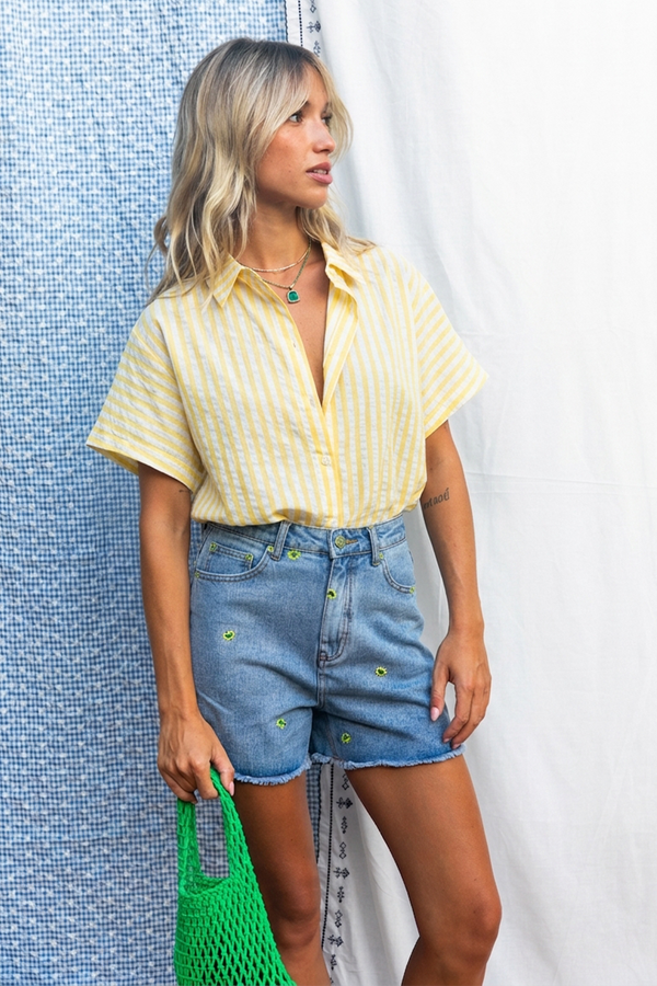 Caraibes shirt with yellow stripes