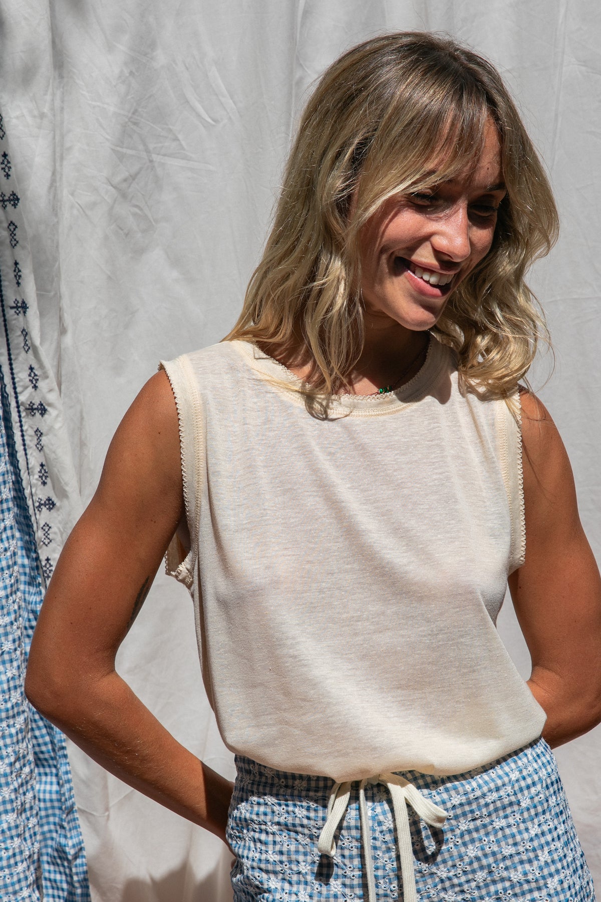 Débardeur Doupi beige sable