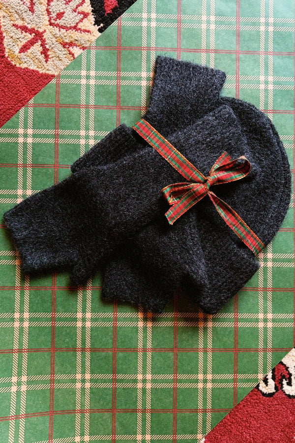 Lot Bonnet + Mitaines gris anthracite